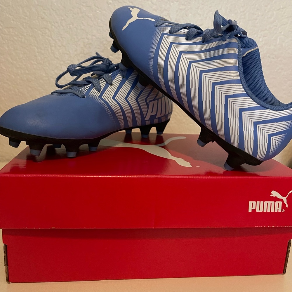 Kids Puma TACTO II Soccer Cleats